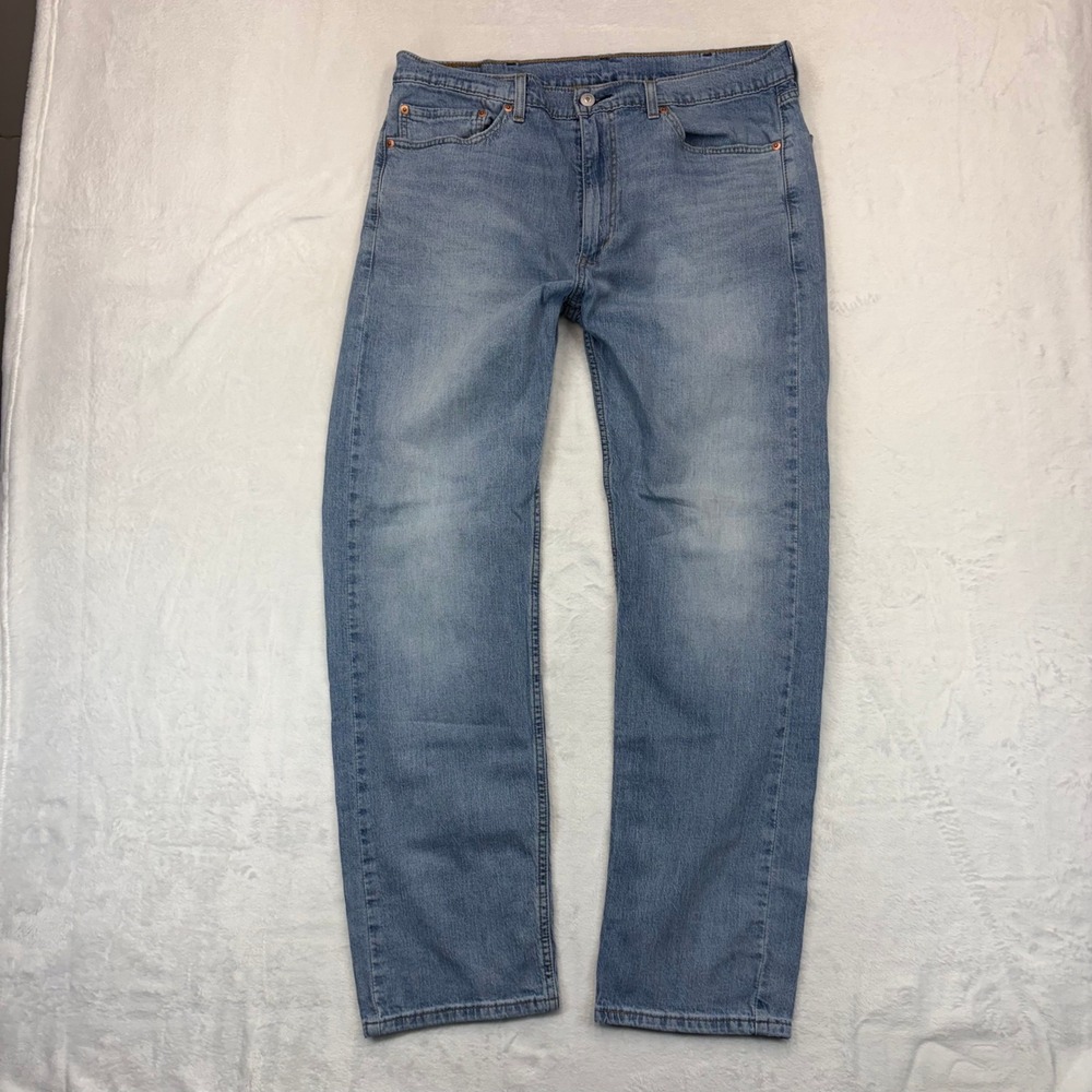 Levis 505 Regular Fit Jeans Mens 38x32 Light Wash Blue Straight Leg Denim
